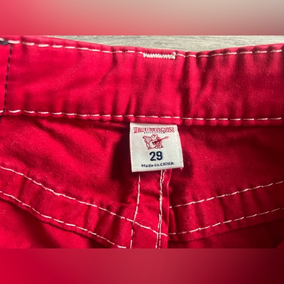 True religion Jennie skinny jeans in red with white stitching. Size 29 - Picture 10 of 15
